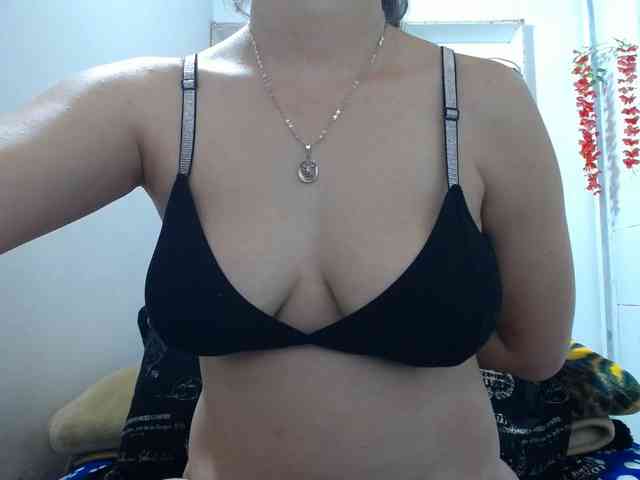 chantal-adams webcam