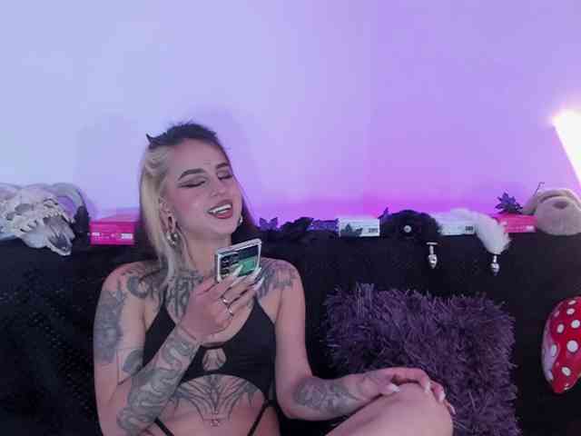 Persefone_666 webcam