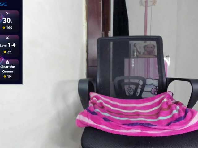 BrownieWithMilk live cam on BongaCams