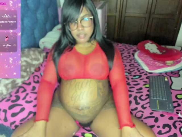 BrownieWithMilk live cam on BongaCams