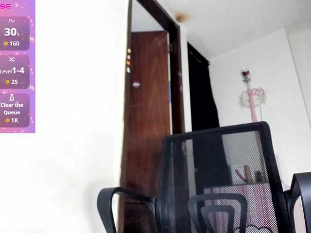 BrownieWithMilk live cam on BongaCams