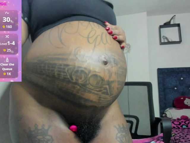 BrownieWithMilk live cam