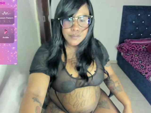BrownieWithMilk webcam