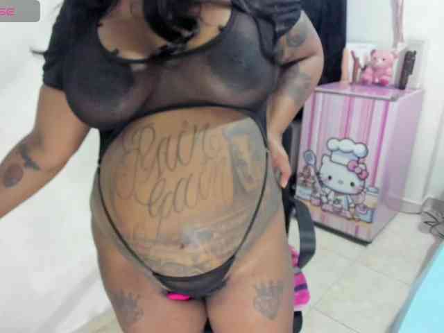 BrownieWithMilk webcam