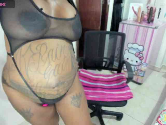 BrownieWithMilk webcam