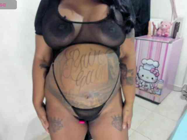 BrownieWithMilk webcam