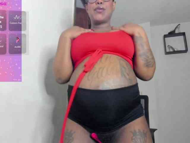 BrownieWithMilk webcam