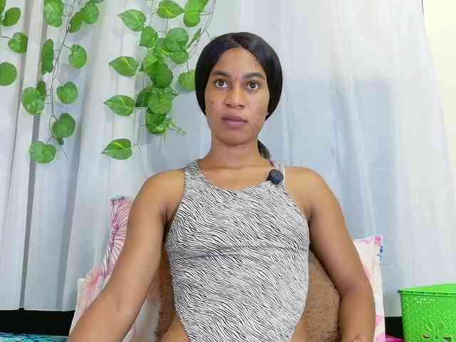 Modelo: amarantha-love18
