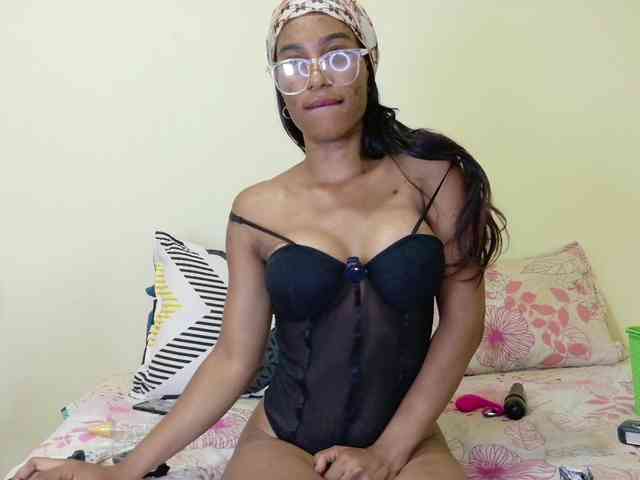 amarantha-love18 webcam