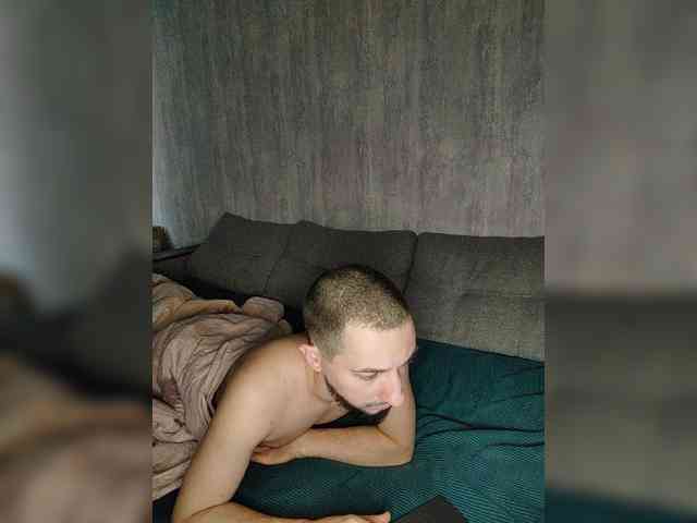 BiggyFatCock Live Webcam on BongaCams