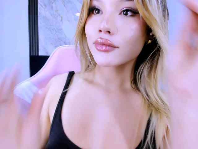 Keendall Live Webcam on BongaCams