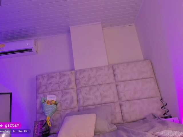karimee live cam on BongaCams
