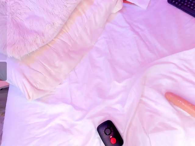 AlisseMiller live cam on BongaCams