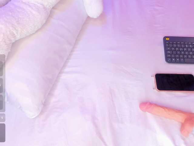 AlisseMiller live cam preview