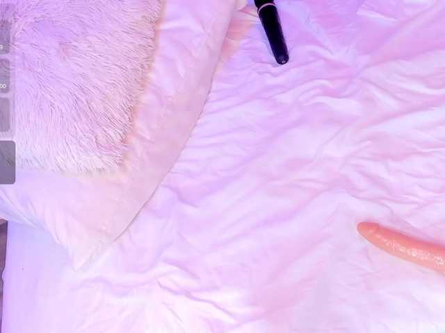 AlisseMiller live cam on BongaCams
