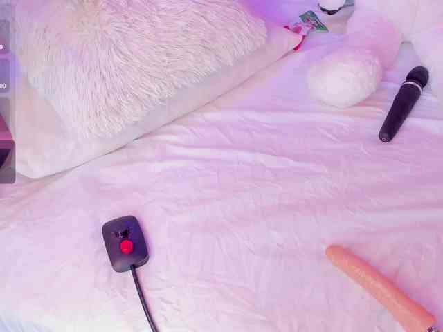 AlisseMiller webcam