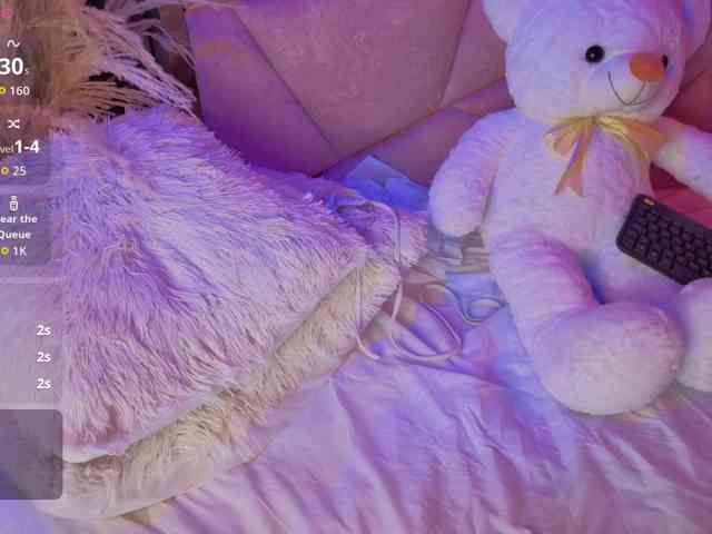 AlisseMiller webcam