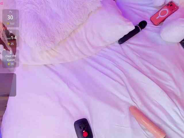 AlisseMiller webcam