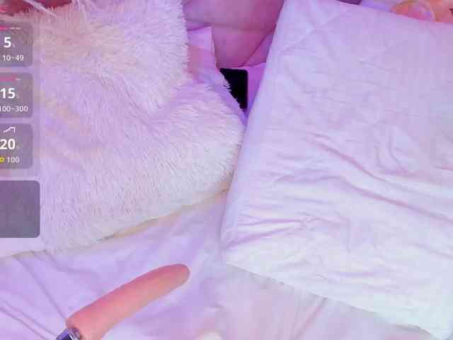 AlisseMiller webcam