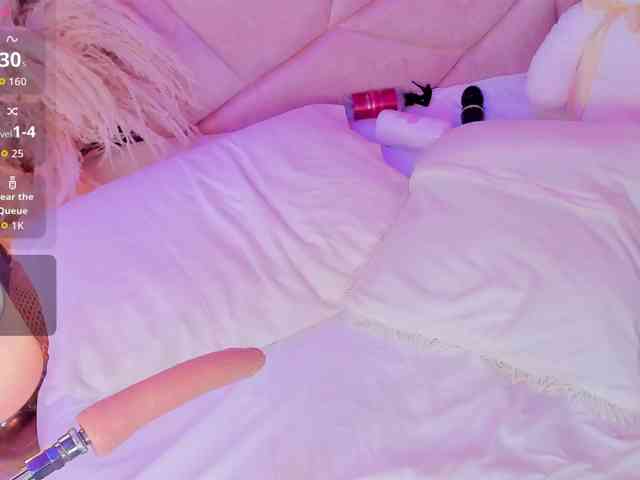 AlisseMiller webcam