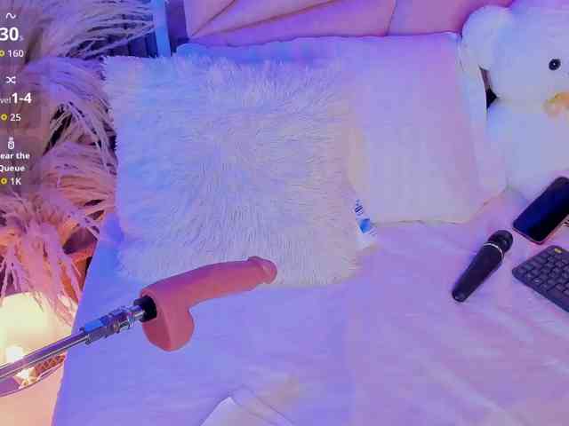AlisseMiller webcam