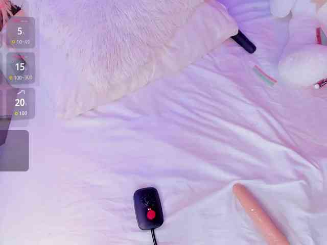 AlisseMiller webcam