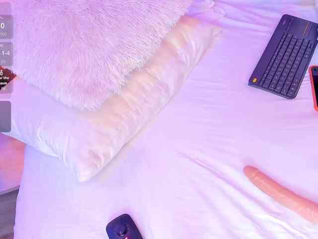AlisseMiller webcam