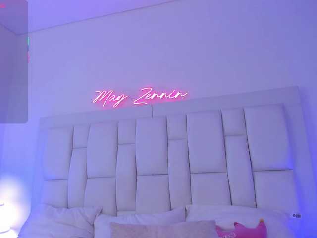 may-zennin live sex show