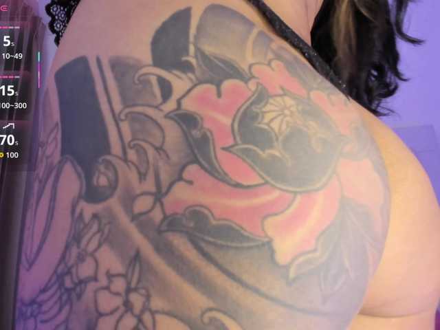 MAY-ZENNIN live cam on BongaCams