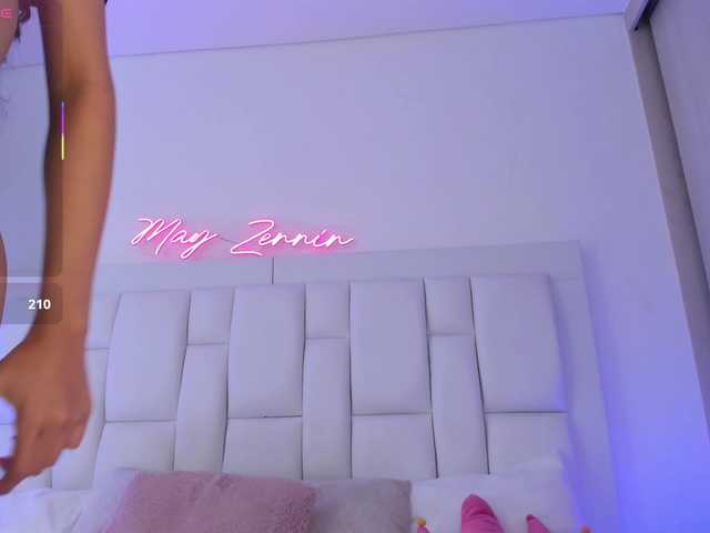 MAY-ZENNIN live cam on BongaCams