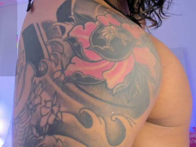 MAY-ZENNIN's BongaCams show and profile