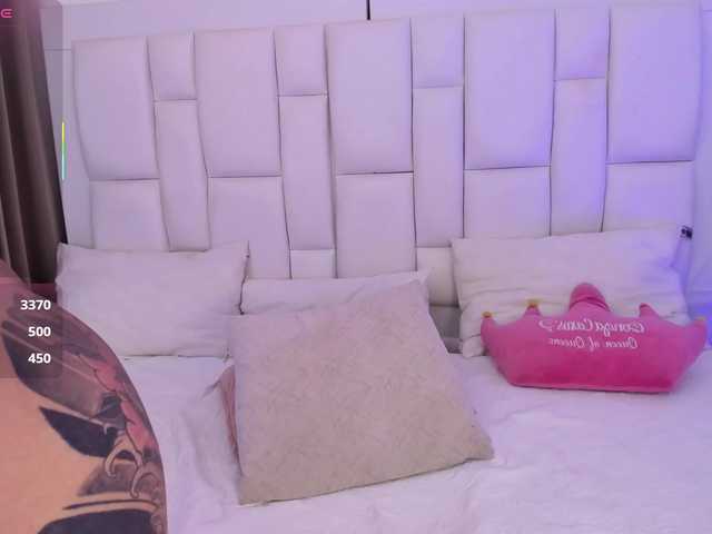 MAY-ZENNIN live cam preview