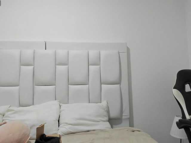 MAY-ZENNIN live cam on BongaCams