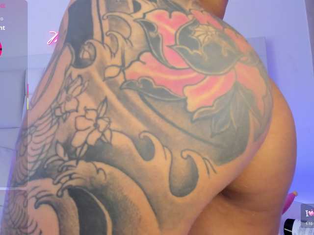 may-zennin live sex show