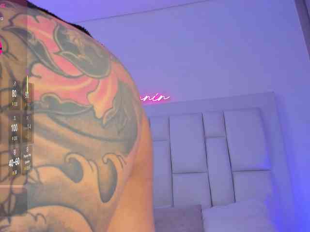 MAY-ZENNIN webcam