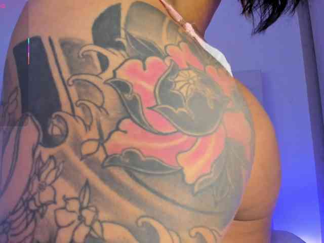 MAY-ZENNIN webcam