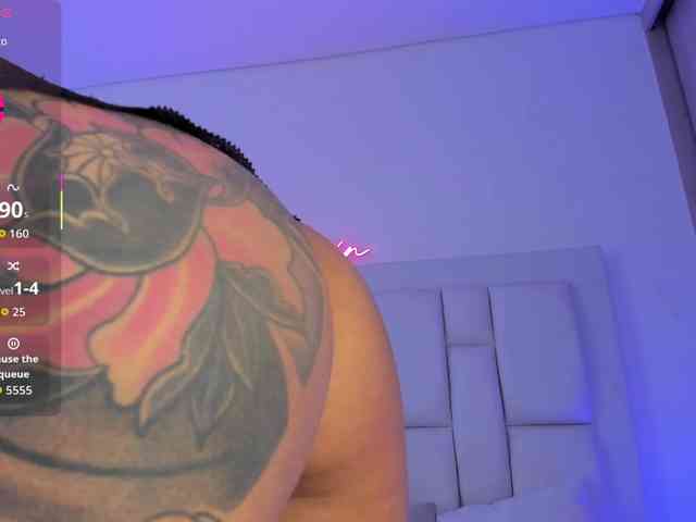 MAY-ZENNIN webcam