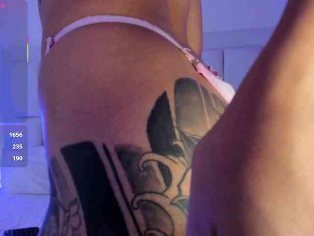 MAY-ZENNIN webcam