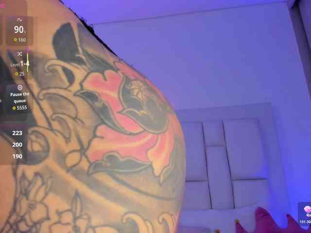 MAY-ZENNIN webcam