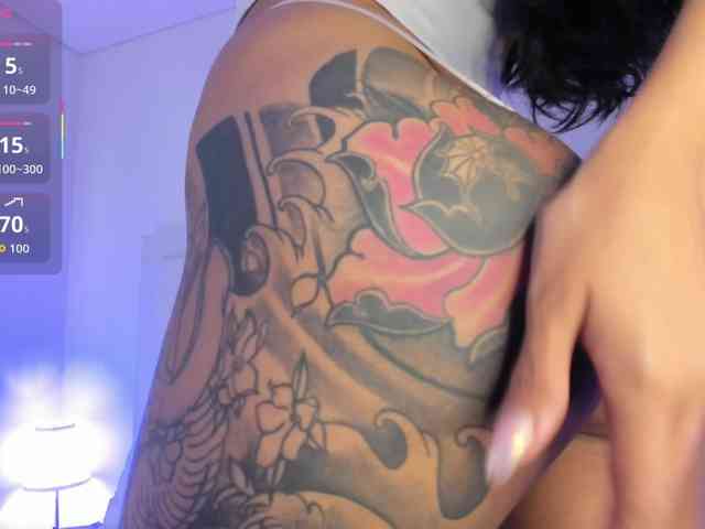 MAY-ZENNIN webcam