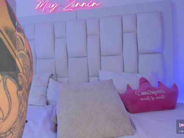 MAY-ZENNIN webcam