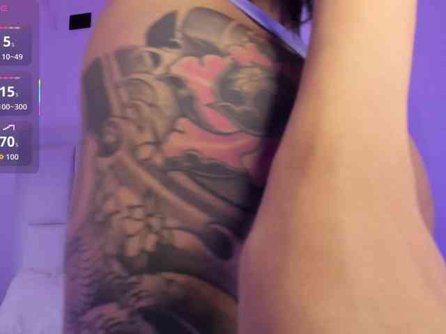 MAY-ZENNIN webcam