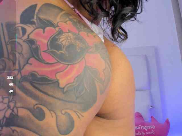 MAY-ZENNIN webcam