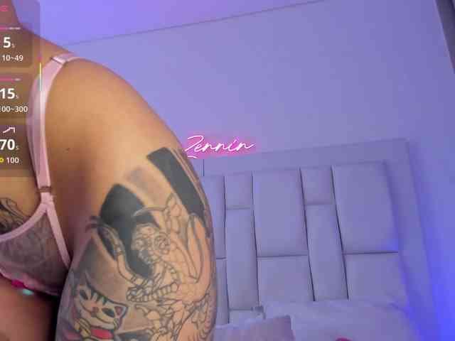 MAY-ZENNIN webcam