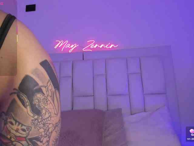 MAY-ZENNIN webcam