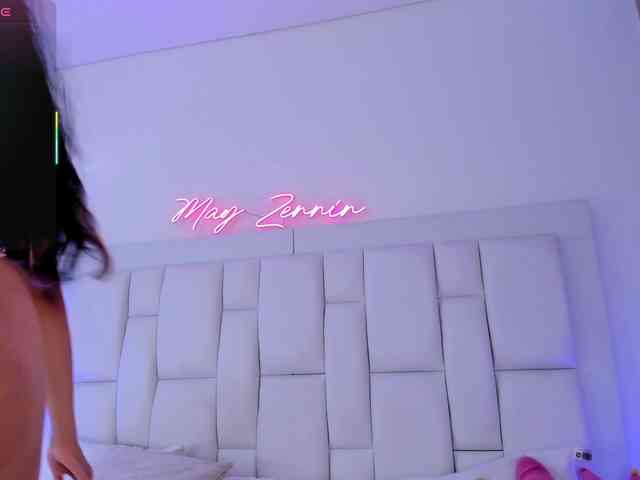 MAY-ZENNIN webcam