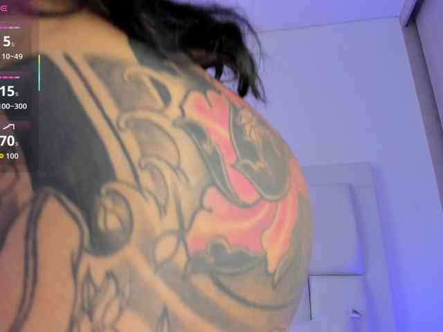 MAY-ZENNIN webcam