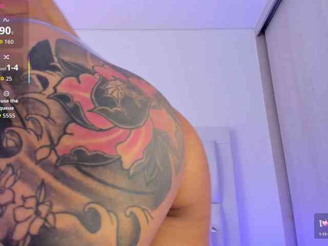 MAY-ZENNIN webcam