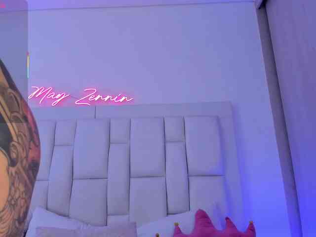 MAY-ZENNIN webcam