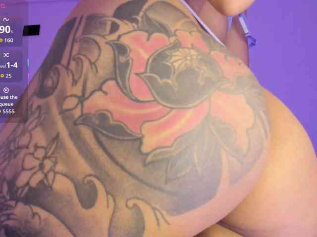 MAY-ZENNIN webcam
